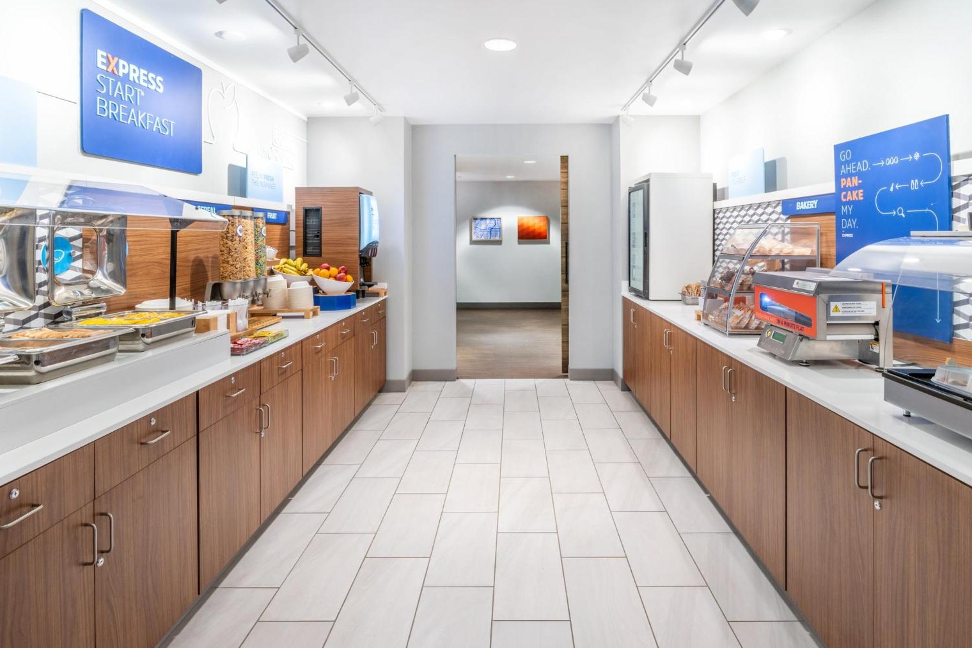 Holiday Inn Express - Colorado Springs - First & Main By Ihg Zewnętrze zdjęcie